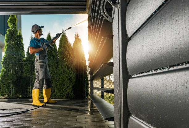 Best Commercial Building Pressure Washing  in Aitkin, MN